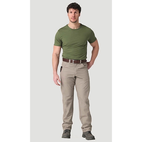 Wrangler Workwear Relaxed Fit Ripstop Technician Pant in Dark Khaki sz: 42x30 - Picture 1 of 8